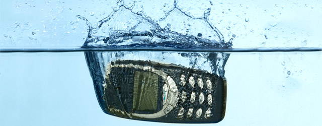 cell phone in water